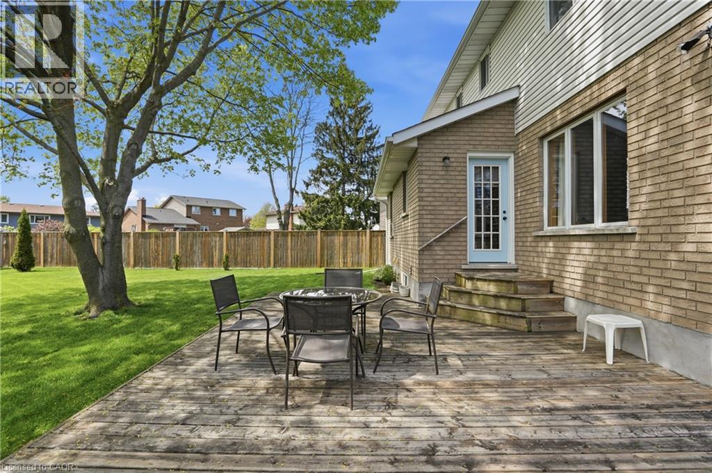 11 Greenbriar Court, Welland, Ontario  L3C 5T7 - Photo 25 - 40834091