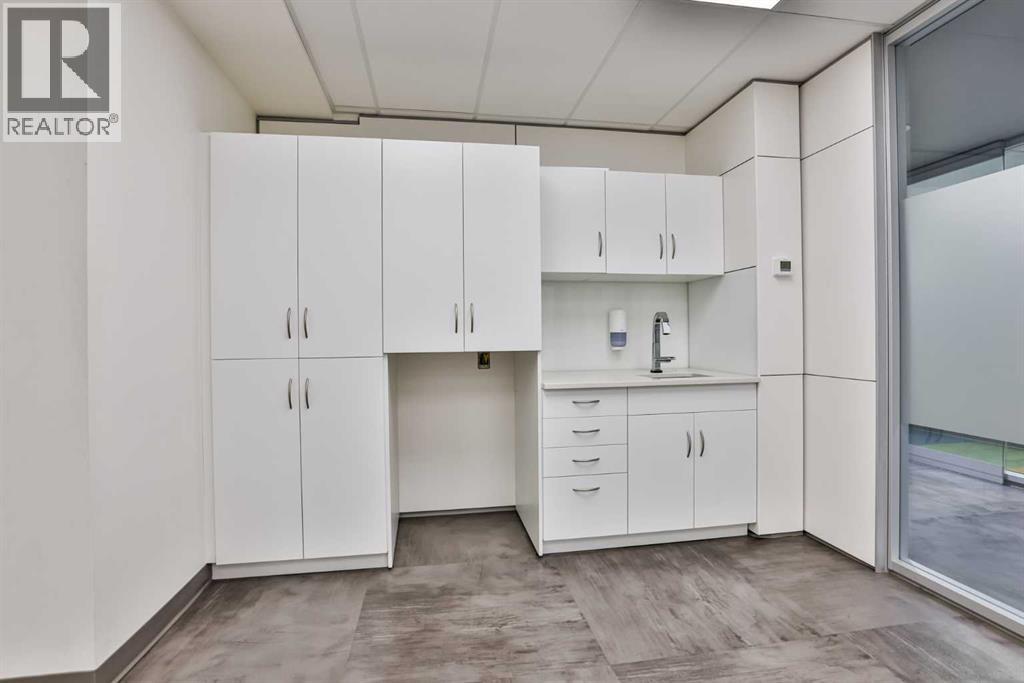 Basement, 608 5 Avenue S, Lethbridge, Alberta  T1J 4G9 - Photo 23 - A2300479