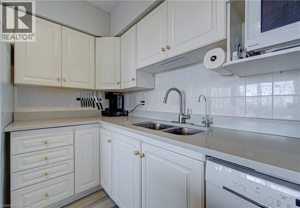 688 Preston Parkway Unit# 702, Cambridge, Ontario  N3H 5K6 - Photo 9 - 40817108
