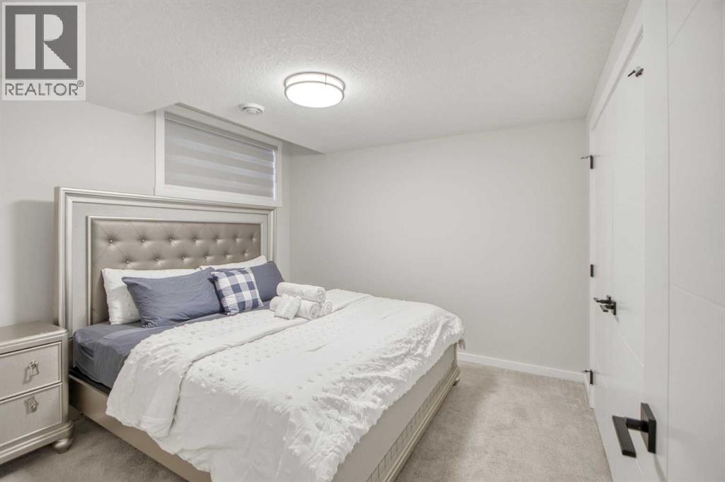 1104 Cranbrook Gardens SE, Calgary, Alberta  T3M 3L3 - Photo 33 - A2304680
