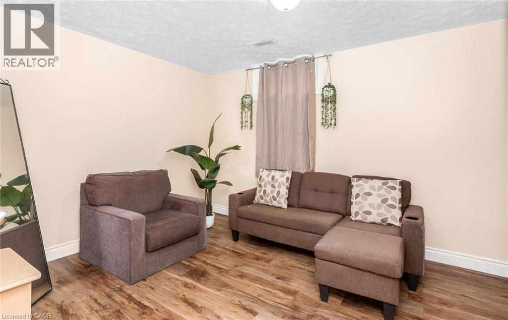 501 Glenelm Crescent, Waterloo, Ontario  N2L 5C7 - Photo 37 - 40824897