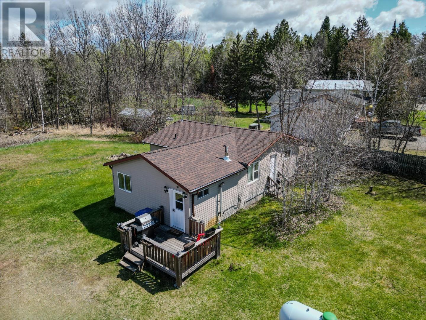 5 Tallieu, Kenora, Ontario  P9N 3W8 - Photo 38 - TB2601217