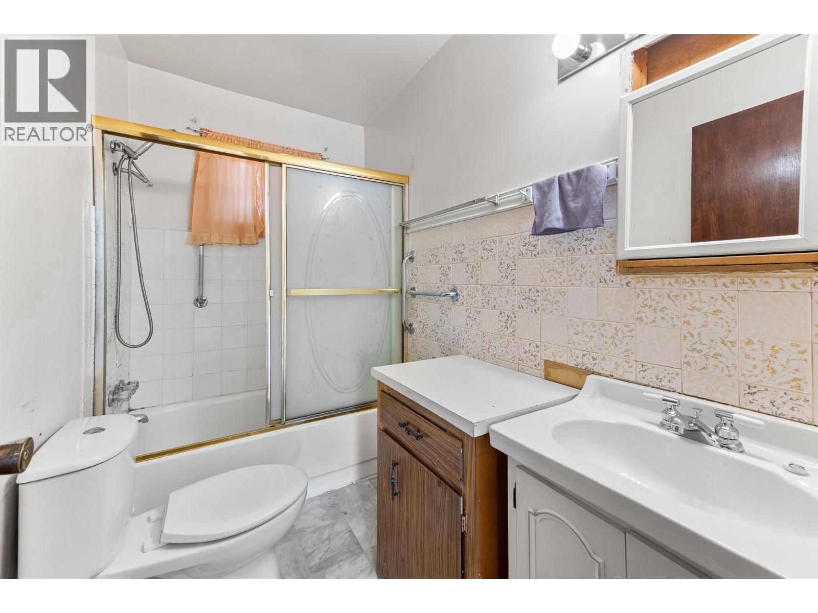608 6th Avenue S, Creston, British Columbia V0B 1G3 - Photo 6 - 10388819