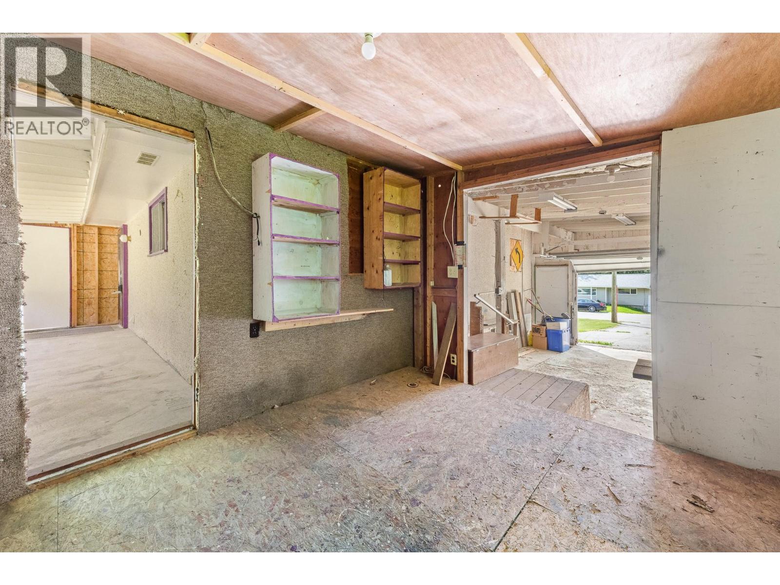 608 6th Avenue S, Creston, British Columbia V0B 1G3 - Photo 13 - 10388819