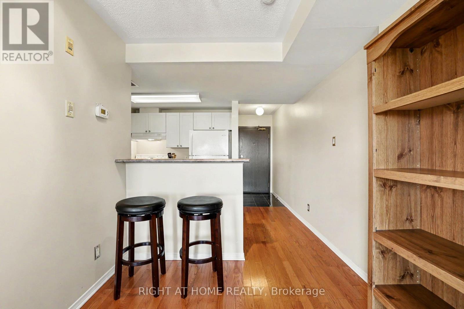 8j - 310 Central Park Drive, Ottawa, Ontario K2C 4G4 - Photo 13 - X13193508