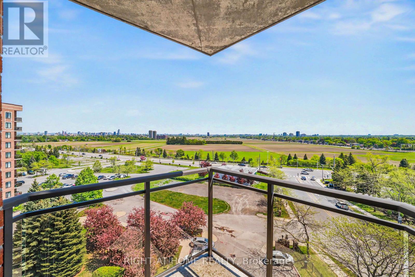 8j - 310 Central Park Drive, Ottawa, Ontario K2C 4G4 - Photo 17 - X13193508