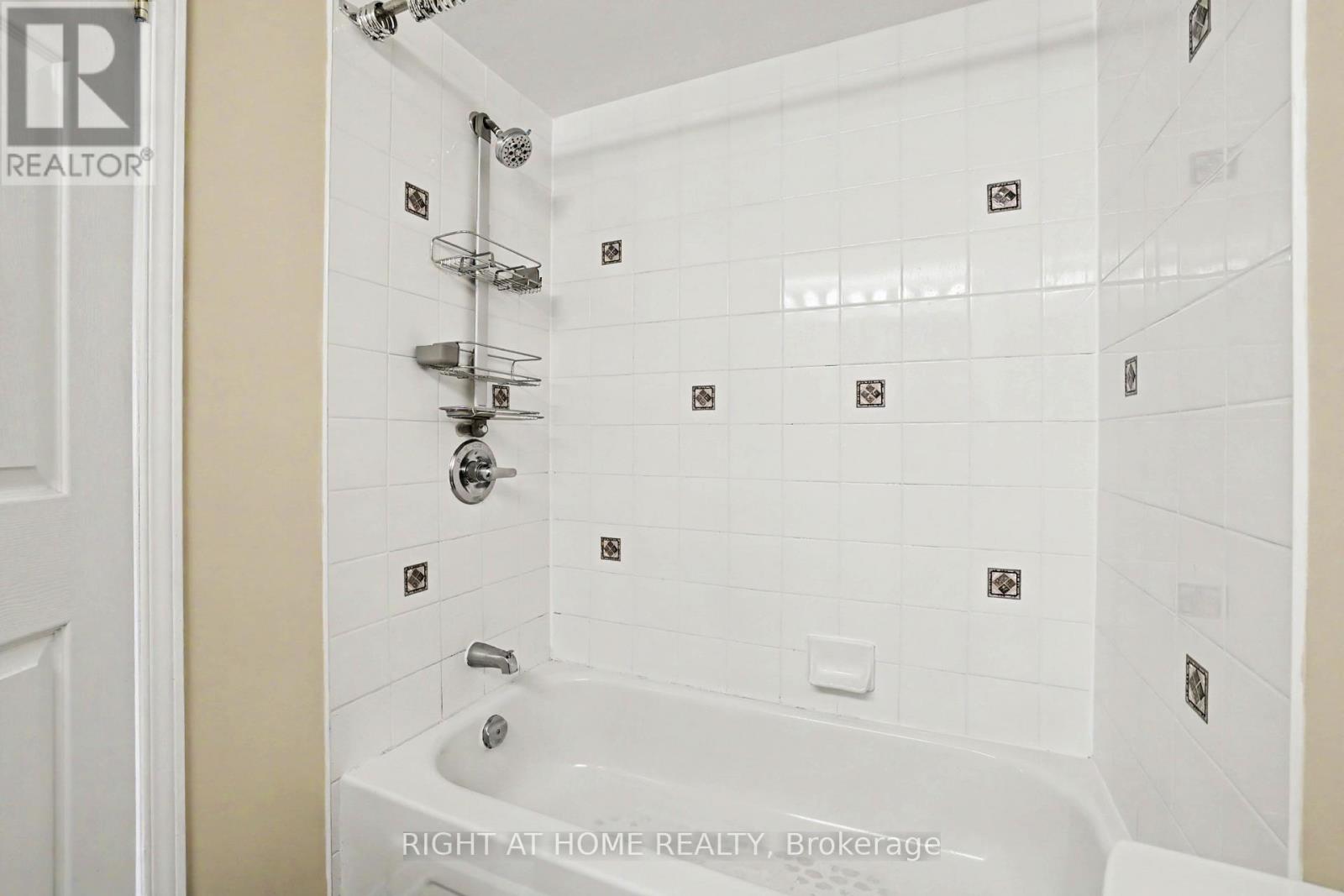 8j - 310 Central Park Drive, Ottawa, Ontario K2C 4G4 - Photo 20 - X13193508