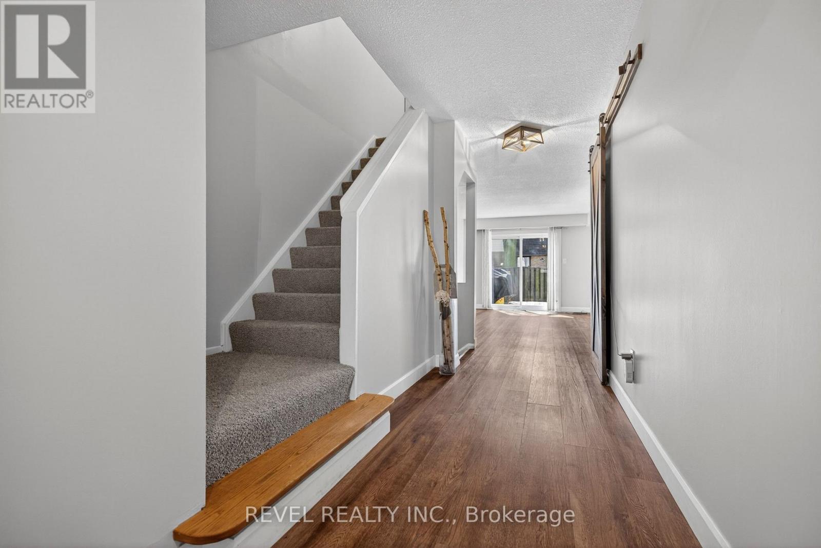 22 - 481 Pitfield Road, Milton, Ontario  L9T 3J5 - Photo 5 - W13190588
