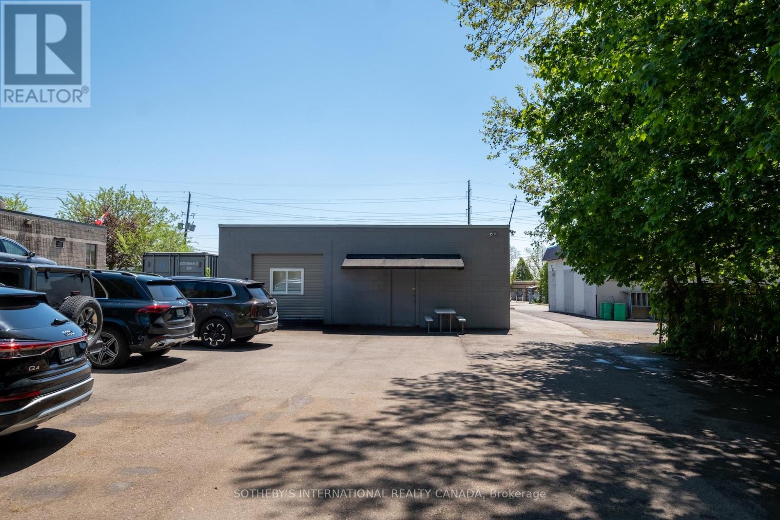 2455 Industrial Street, Burlington, Ontario  L7P 1A6 - Photo 30 - W13190662