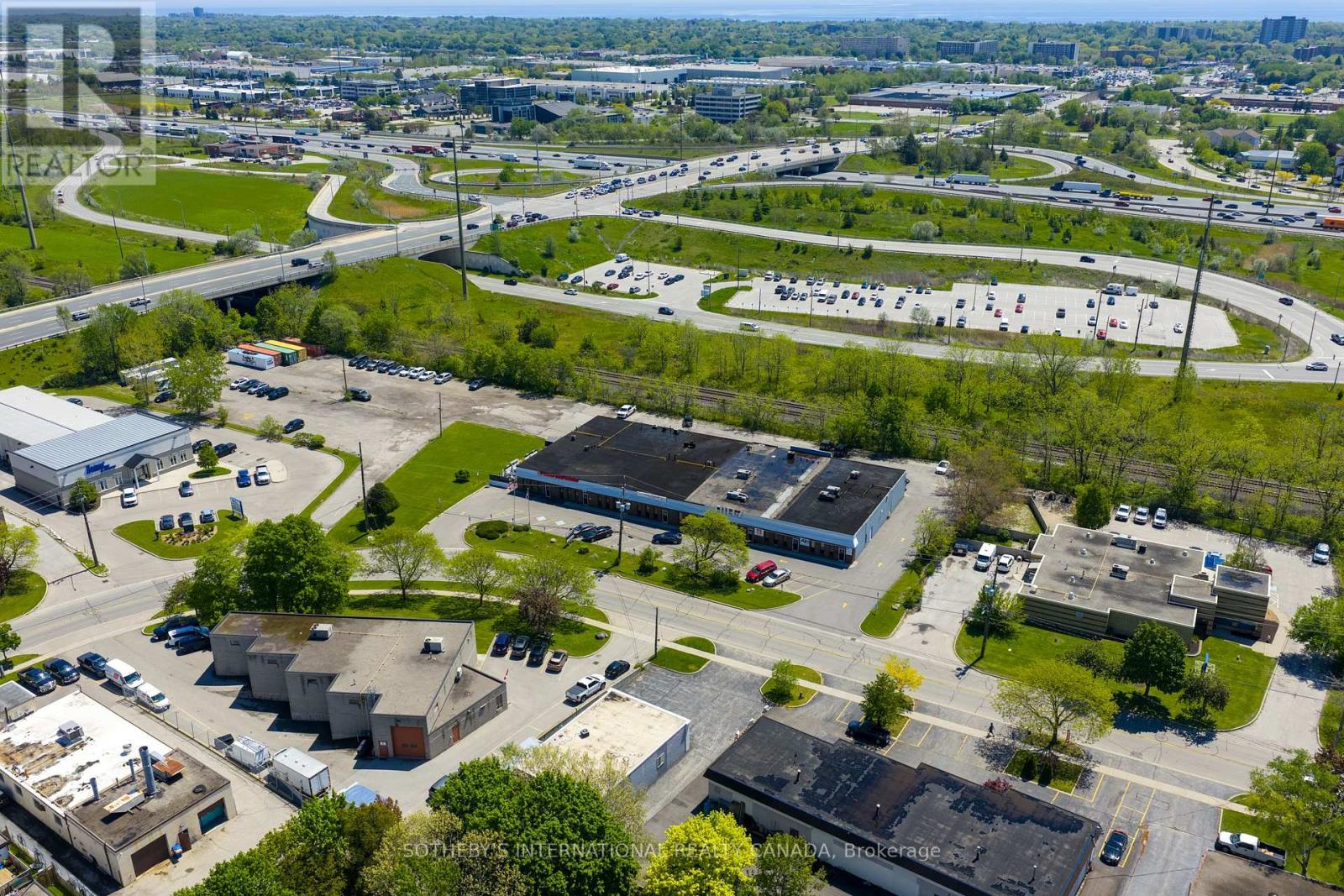 2455 Industrial Street, Burlington, Ontario  L7P 1A6 - Photo 36 - W13190662