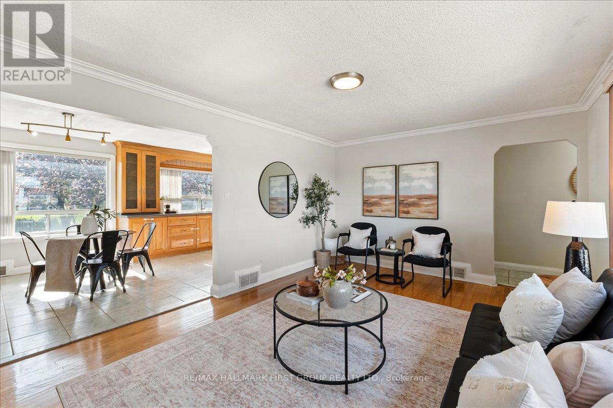 2690 Islington Avenue, Toronto, Ontario  M9V 2X5 - Photo 10 - W13190664