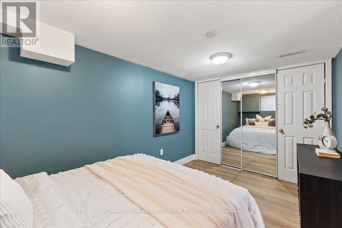 2690 Islington Avenue, Toronto, Ontario  M9V 2X5 - Photo 33 - W13190664