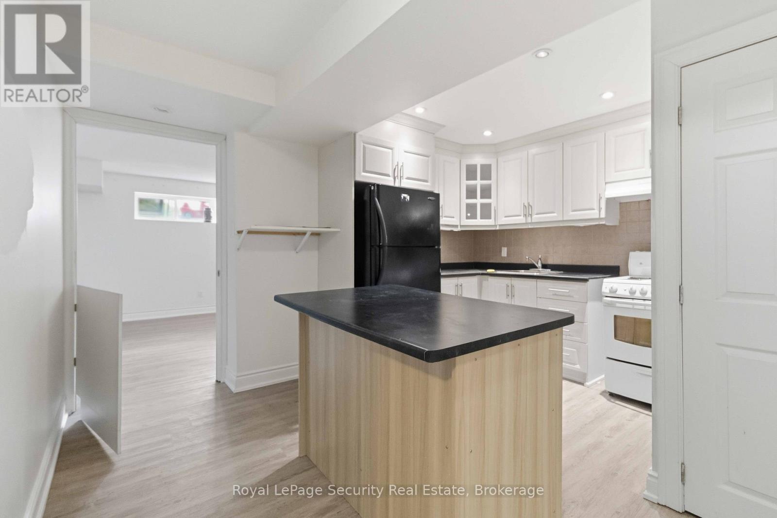 3438 The Credit Woodlands Road, Mississauga, Ontario  L9S 1Z6 - Photo 10 - W13190750