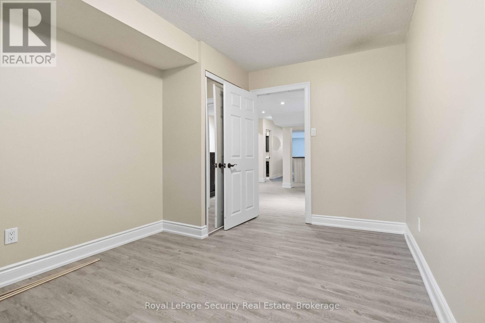 3438 The Credit Woodlands Road, Mississauga, Ontario  L9S 1Z6 - Photo 23 - W13190750