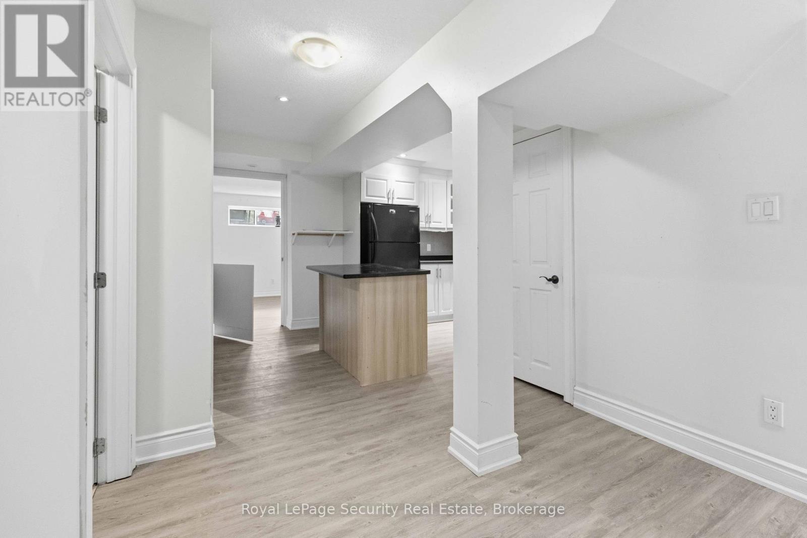 3438 The Credit Woodlands Road, Mississauga, Ontario  L9S 1Z6 - Photo 9 - W13190750