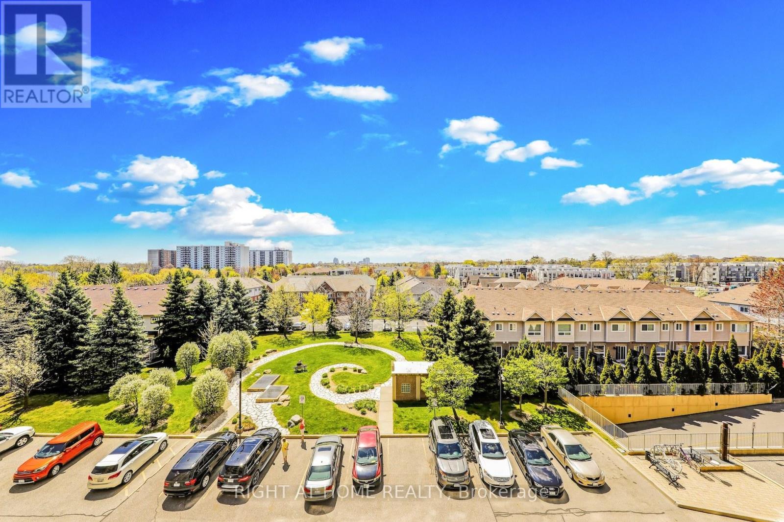 502 - 1140 Parkwest Place, Mississauga, Ontario  L5E 3K9 - Photo 4 - W13190782