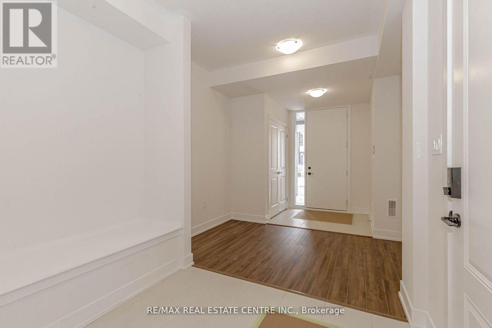 1229 Anthonia Trail, Oakville, Ontario  L6H 7Y9 - Photo 2 - W13191032