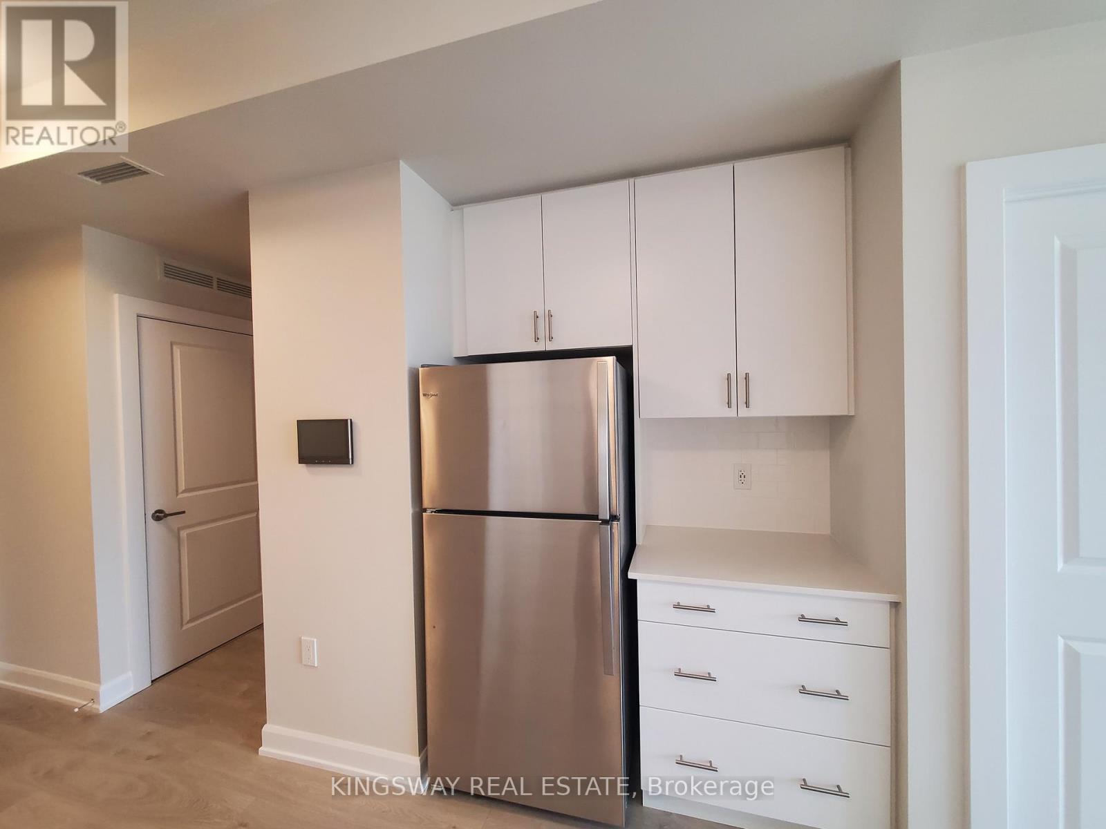 321 - 3200 William Coltson Avenue, Oakville, Ontario  L6H 7W6 - Photo 7 - W13191084