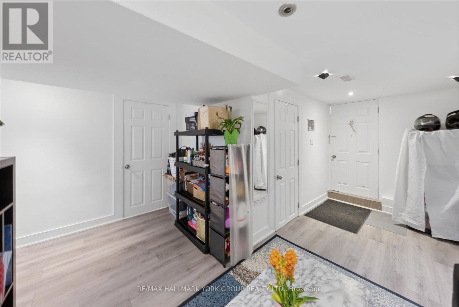 49 Cordella Avenue, Toronto, Ontario  M6N 2J7 - Photo 20 - W13191836