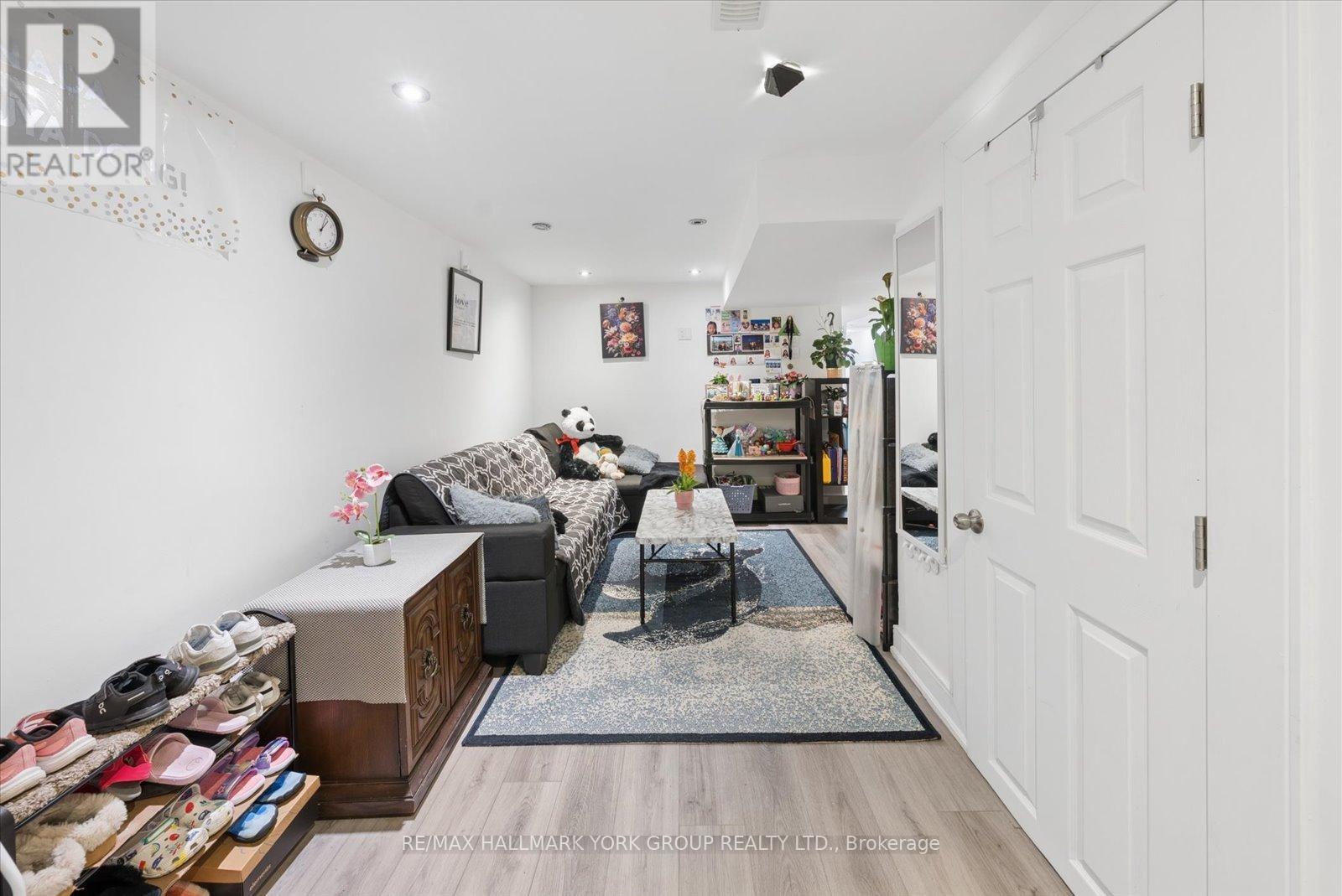 49 Cordella Avenue, Toronto, Ontario  M6N 2J7 - Photo 24 - W13191836