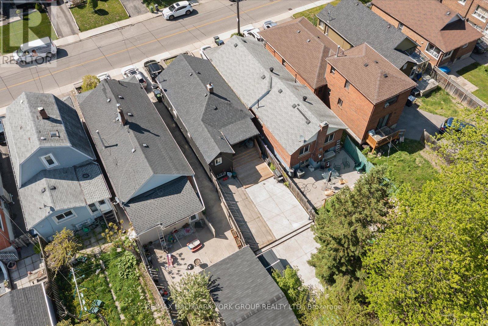 49 Cordella Avenue, Toronto, Ontario  M6N 2J7 - Photo 40 - W13191836