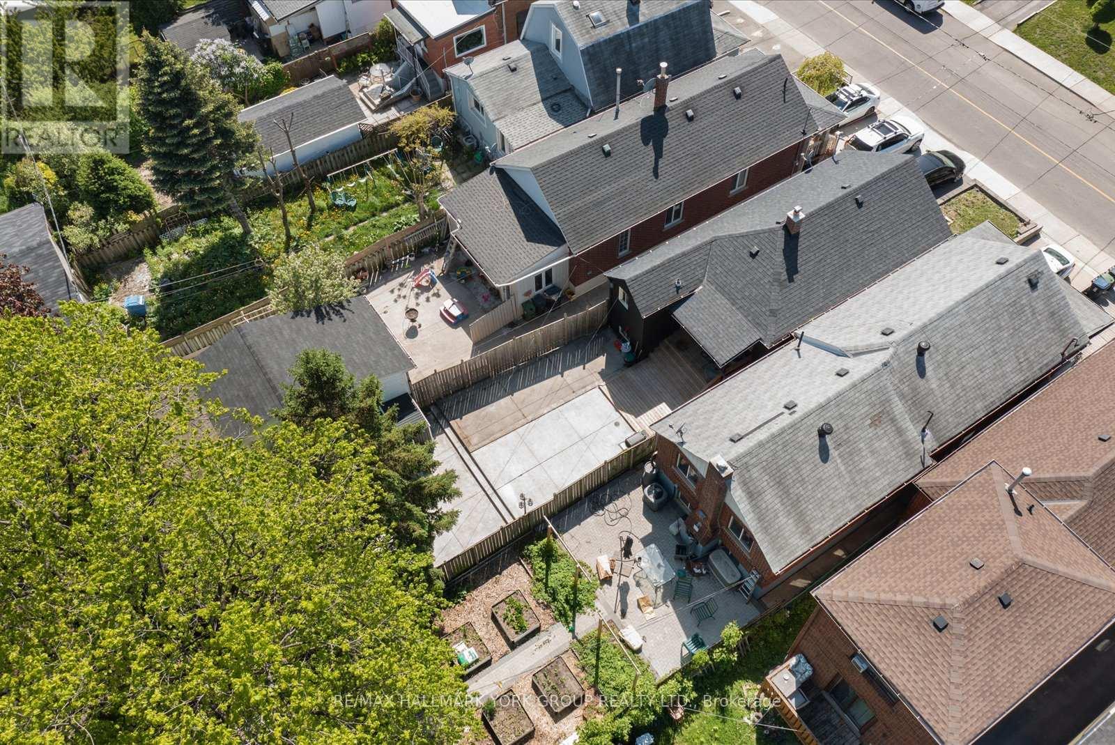49 Cordella Avenue, Toronto, Ontario  M6N 2J7 - Photo 41 - W13191836