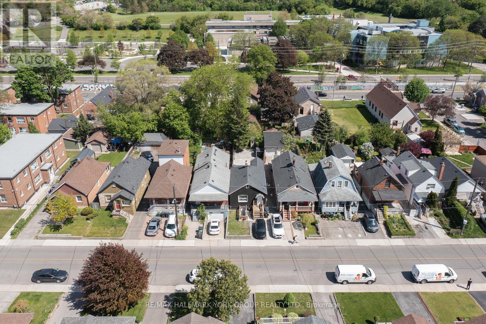 49 Cordella Avenue, Toronto, Ontario  M6N 2J7 - Photo 45 - W13191836