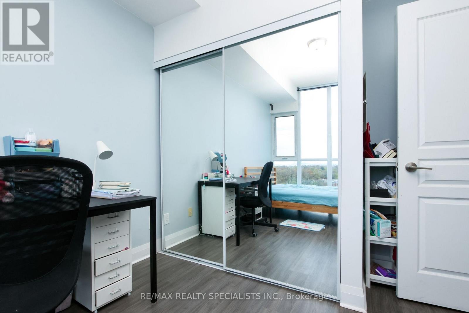1005 - 1 Hurontario Street, Mississauga, Ontario L5G 0A3 - Photo 14 - W13191932