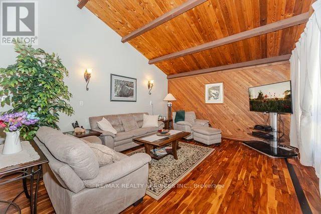 24 Cedar Drive, Caledon, Ontario  L7K 1H6 - Photo 11 - W13192132