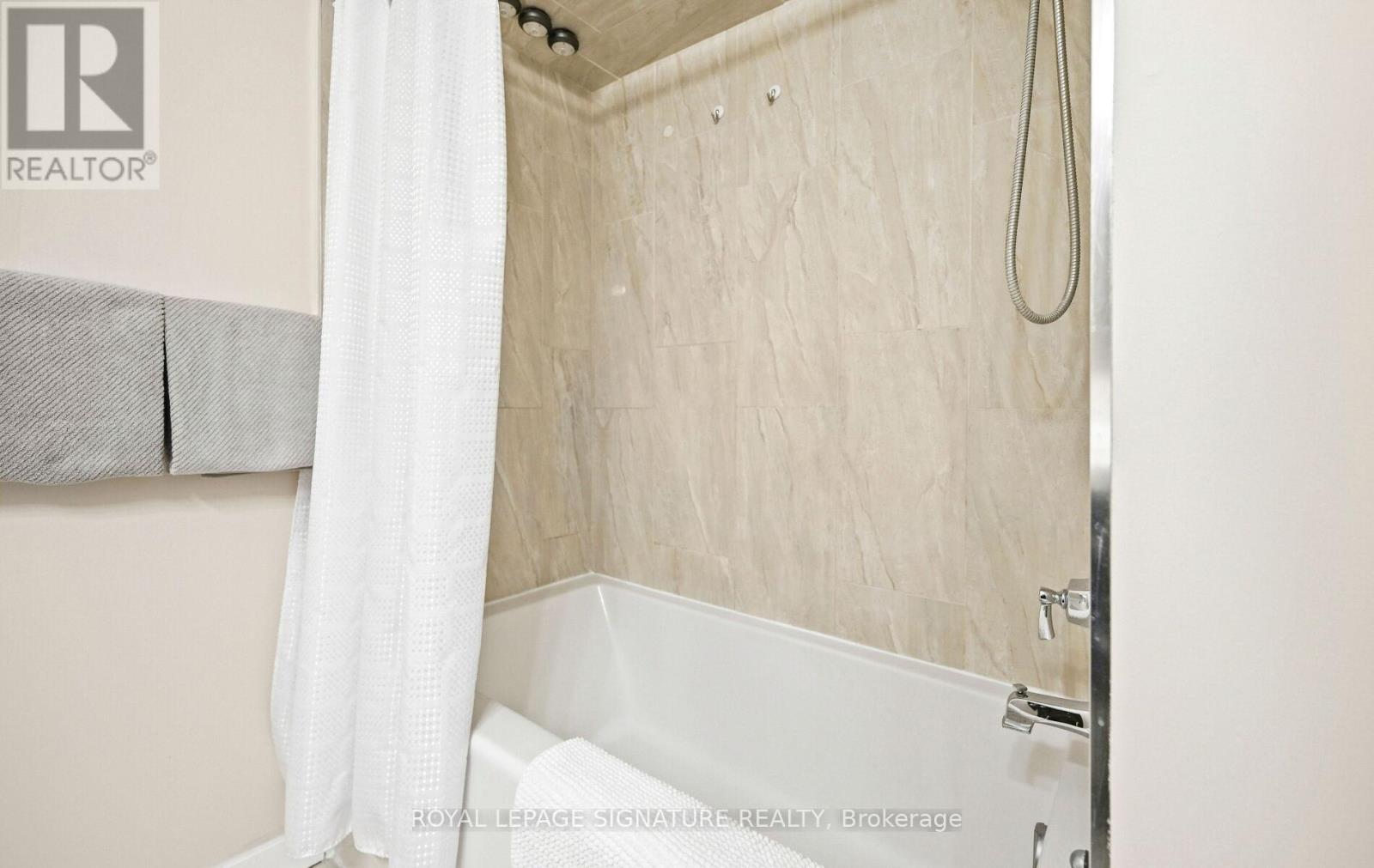 23 Abell Drive, Brampton, Ontario  L6V 2W1 - Photo 20 - W13192518