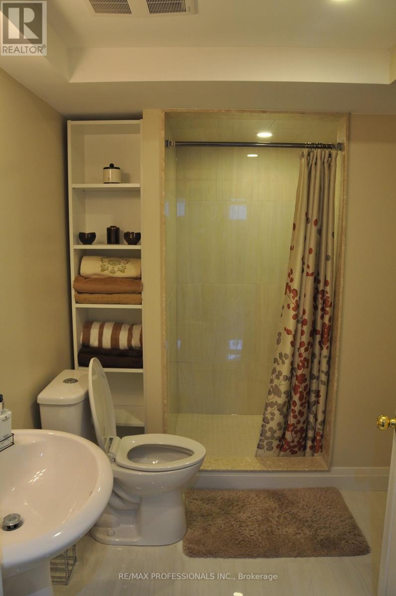 Bsmt - 4889 Potomac Court, Mississauga, Ontario  L5R 0B1 - Photo 10 - W13192522