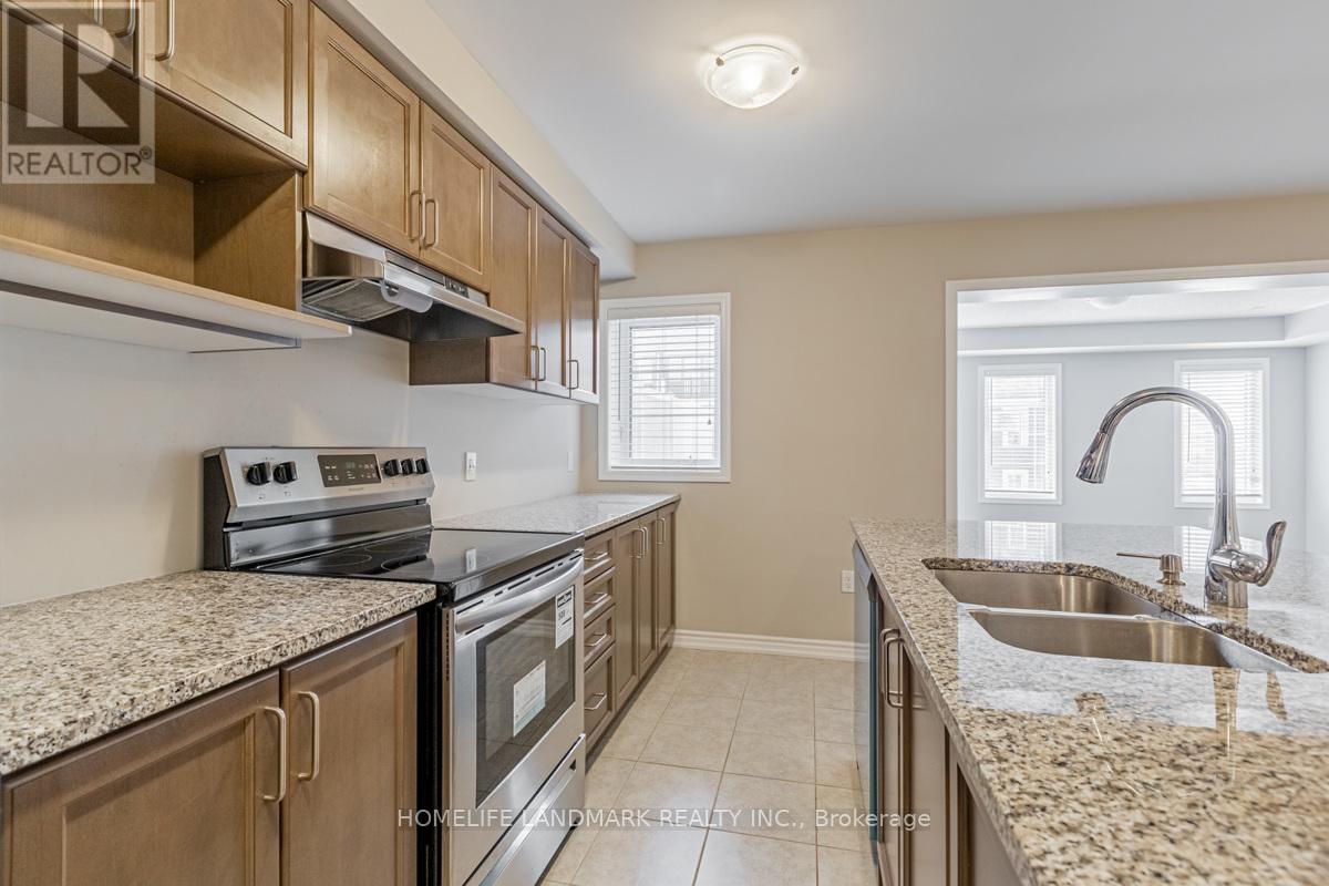 146 Stork Street, Oakville, Ontario  L6H 7B5 - Photo 8 - W13192524