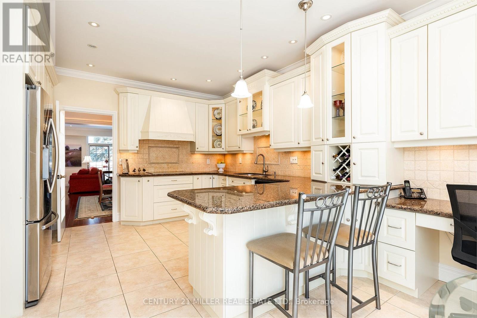 23 Chisholm Street, Oakville, Ontario  L6K 3W2 - Photo 6 - W13192586