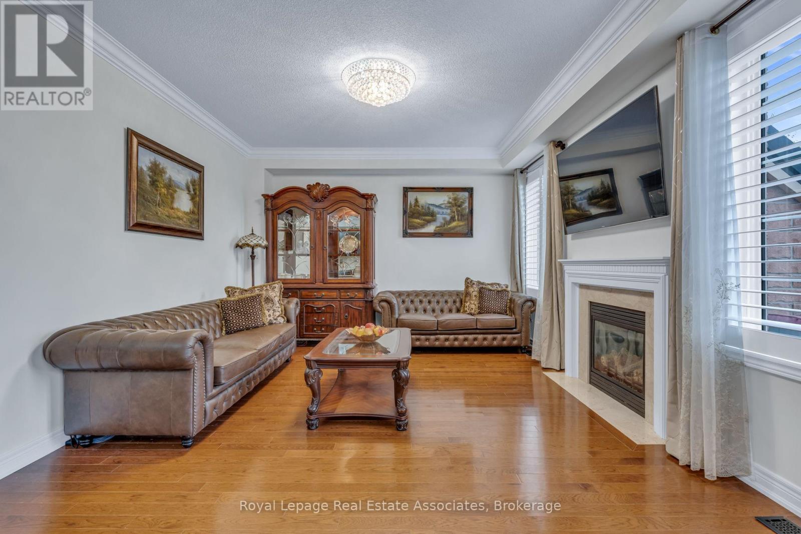 26 Silver Pond Drive, Halton Hills, Ontario  L7G 0G6 - Photo 5 - W13192626
