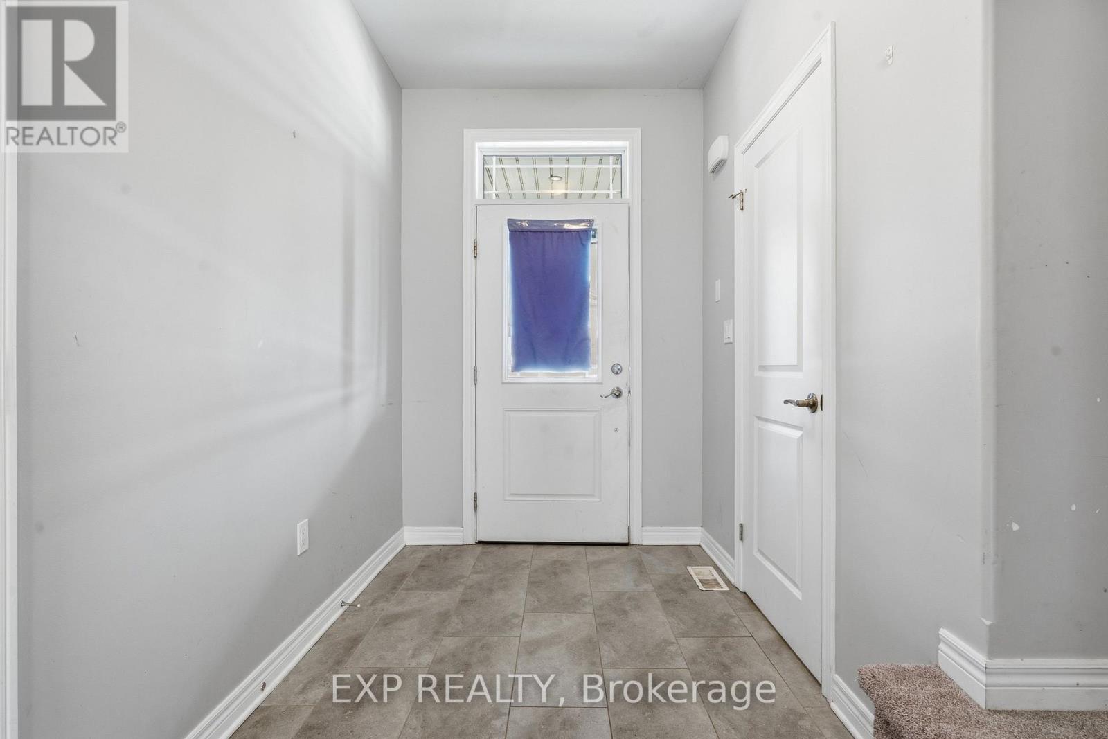 15 Bowman Crescent, Thorold, Ontario  L2V 0G3 - Photo 4 - X13193596