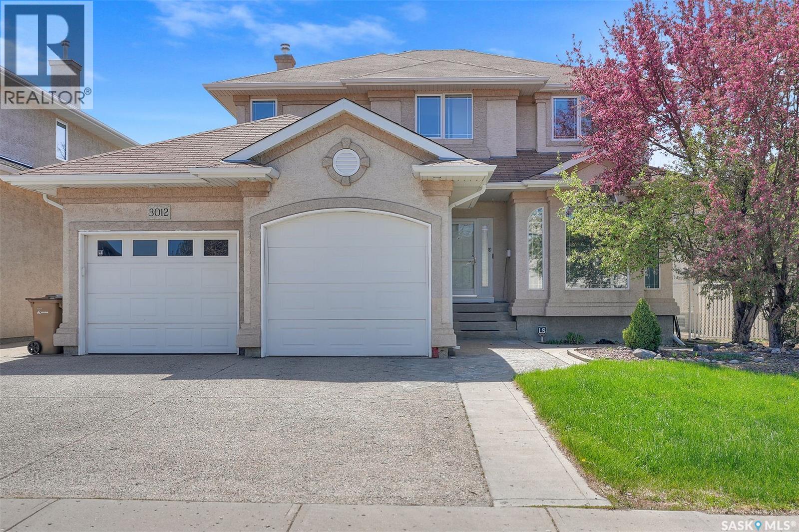 3012 St James Crescent, Regina, Saskatchewan  S4V 2Z2 - Photo 1 - SK037144