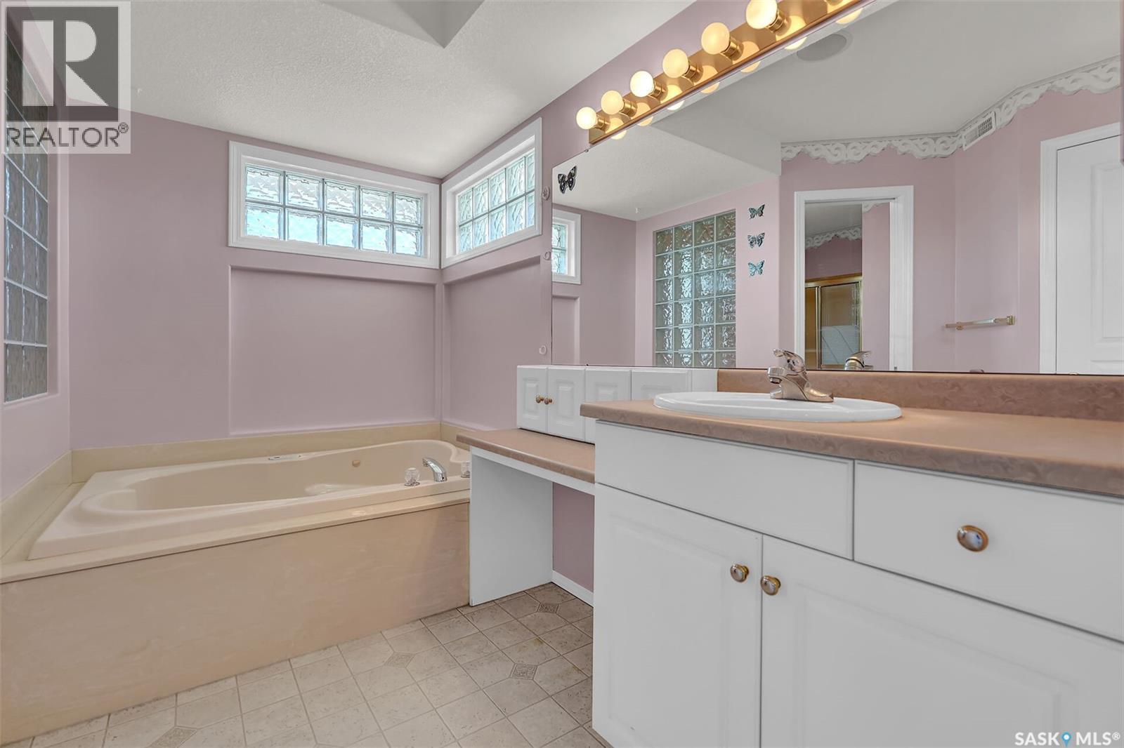 3012 St James Crescent, Regina, Saskatchewan  S4V 2Z2 - Photo 21 - SK037144