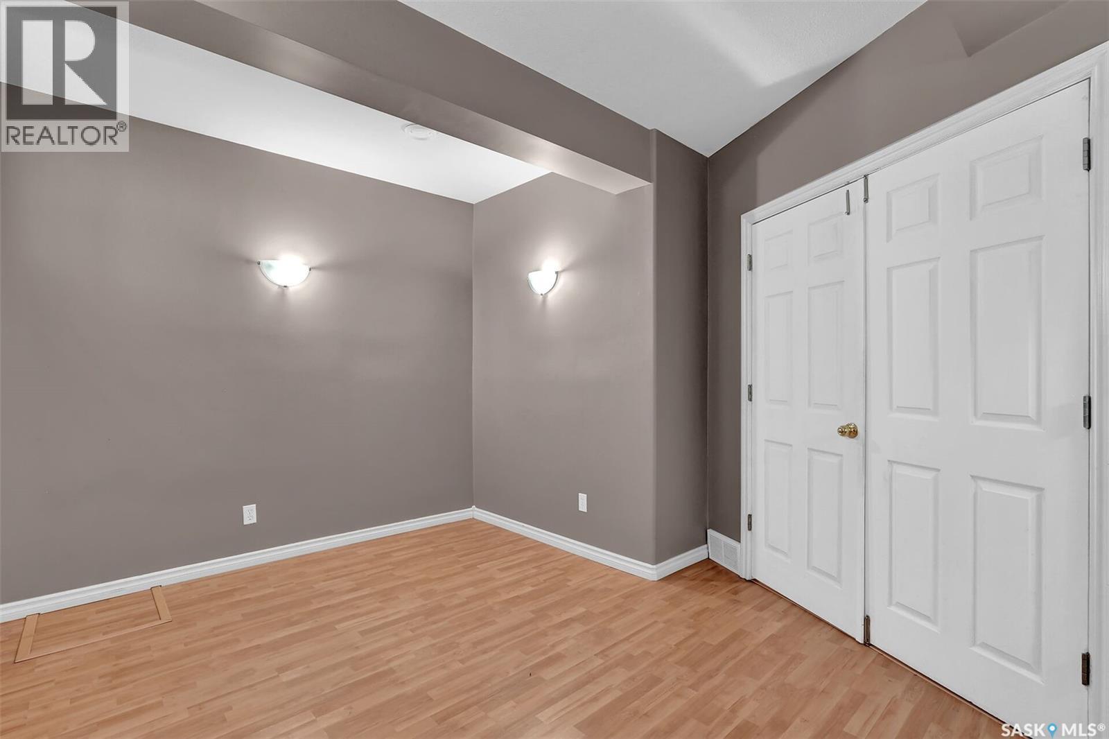 3012 St James Crescent, Regina, Saskatchewan  S4V 2Z2 - Photo 39 - SK037144