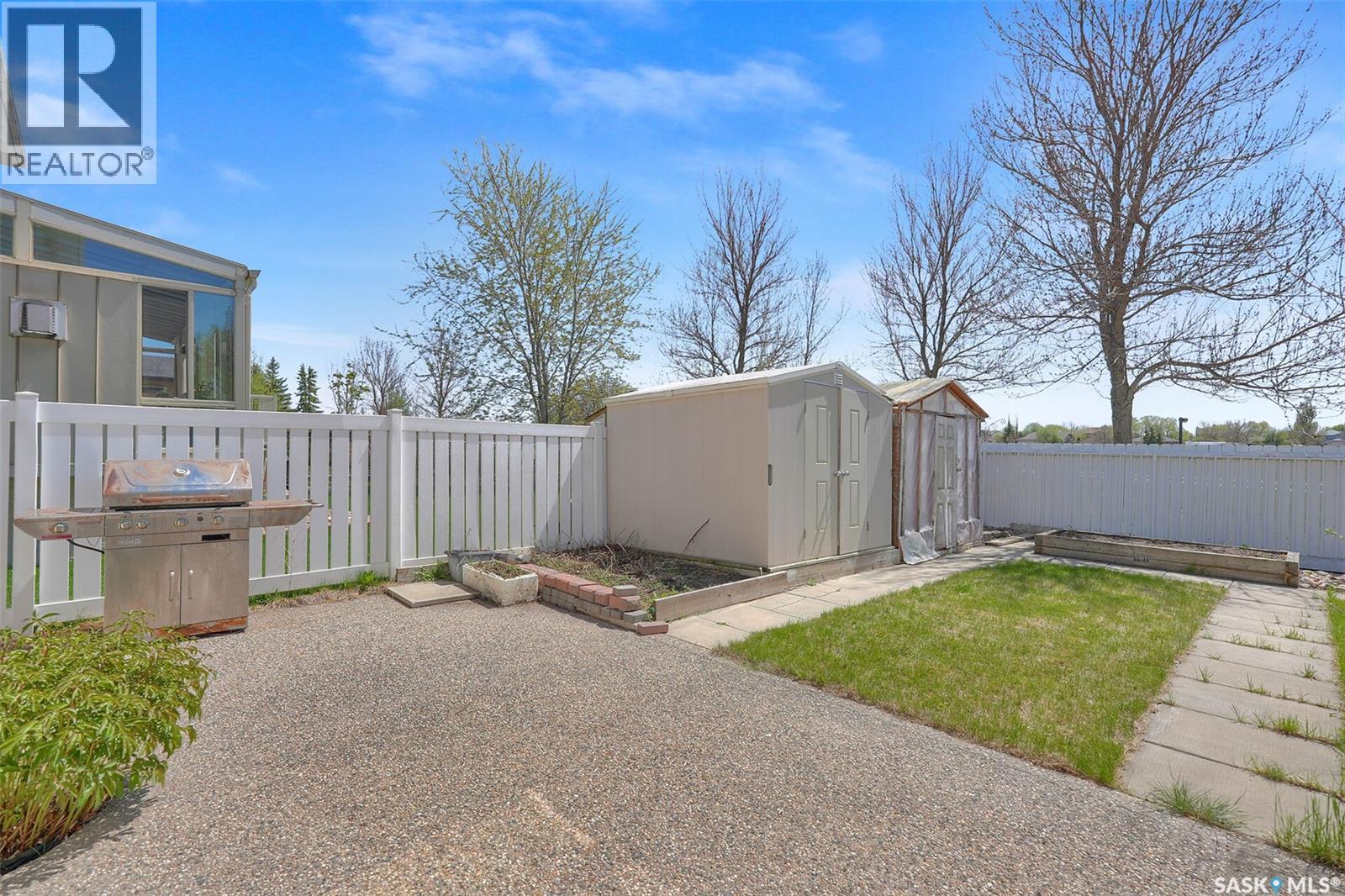 3012 St James Crescent, Regina, Saskatchewan  S4V 2Z2 - Photo 45 - SK037144