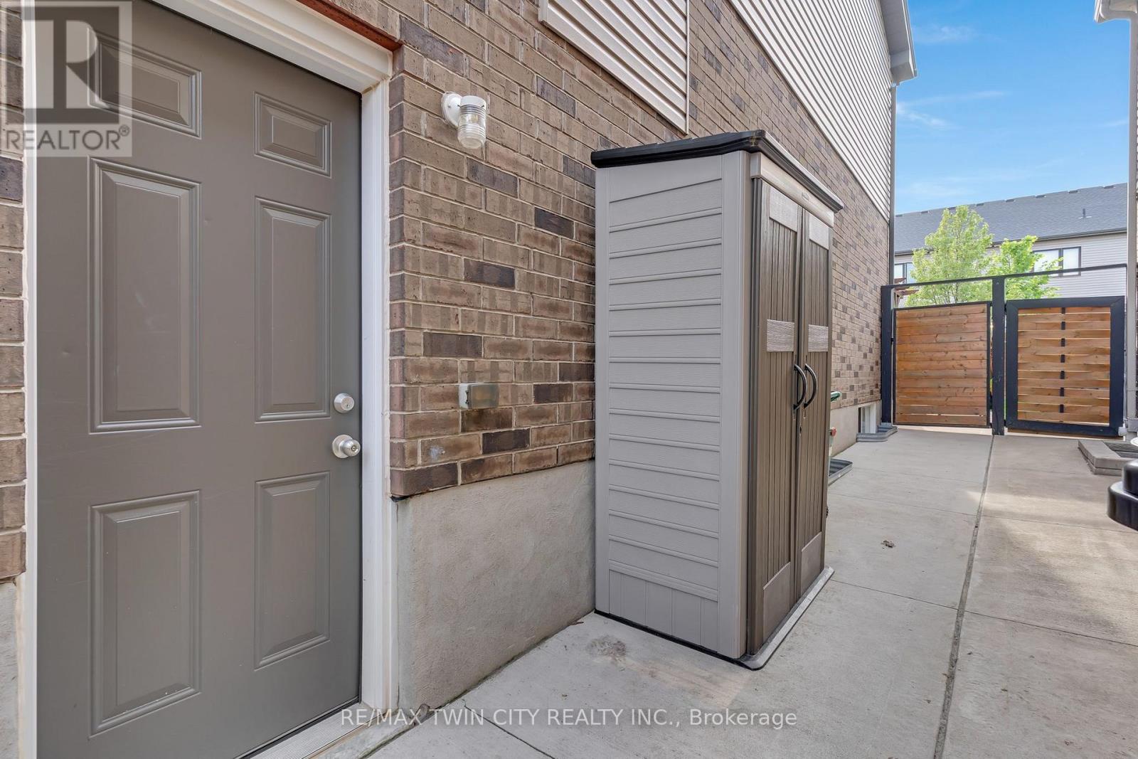 195 Hardcastle Drive, Cambridge, Ontario  N1S 0A8 - Photo 46 - X13191276