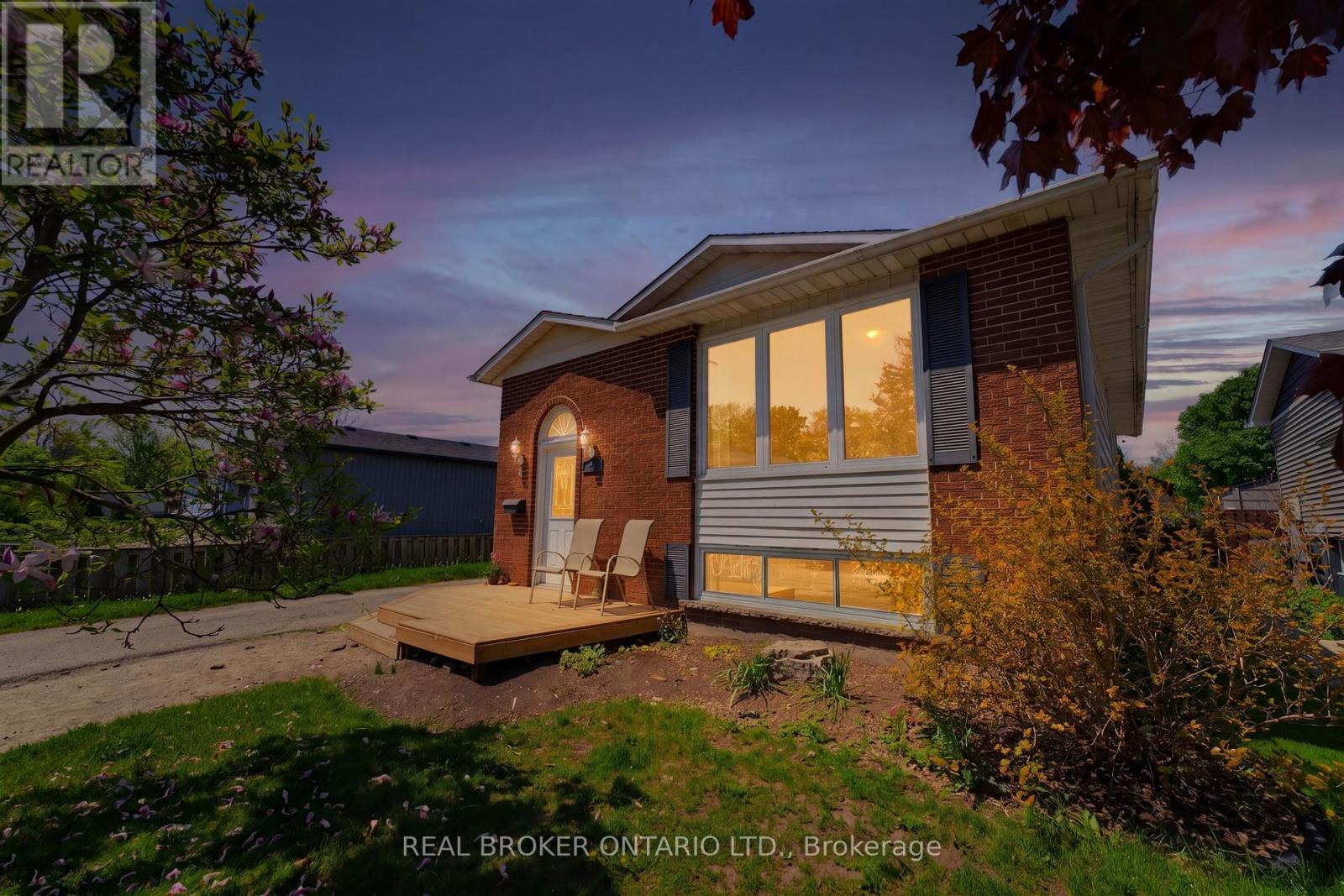 26 ASPEN CRESCENT, Woolwich, Ontario