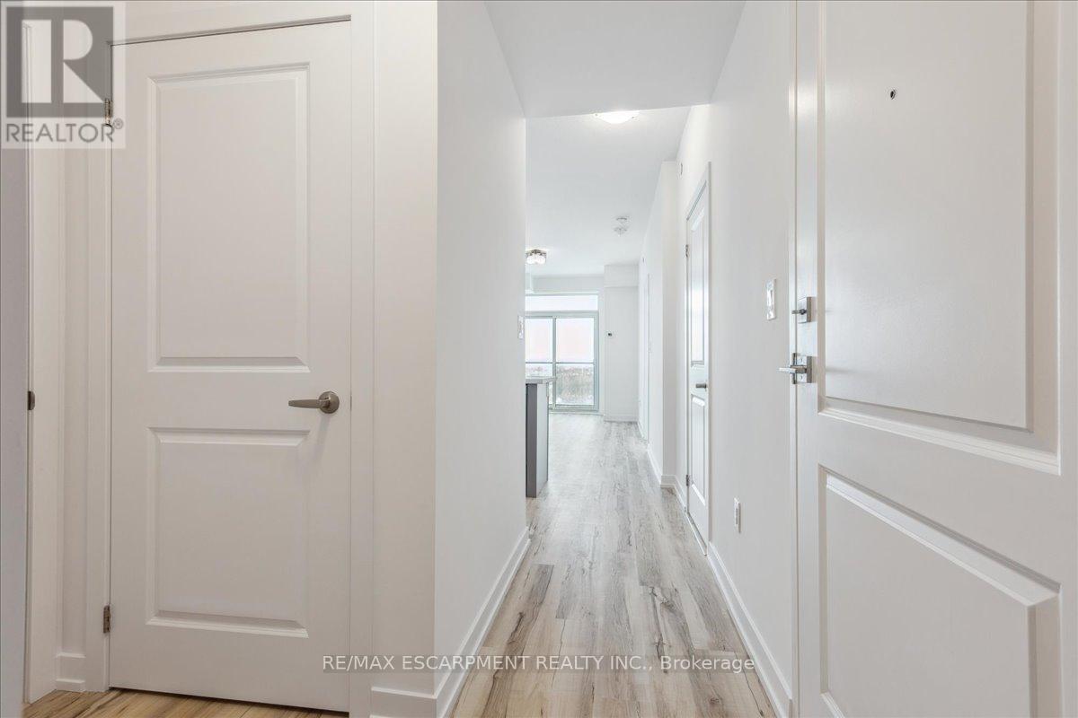 1001 - 450 Dundas Street E, Hamilton, Ontario L8B 1Z2 - Photo 3 - X13192534