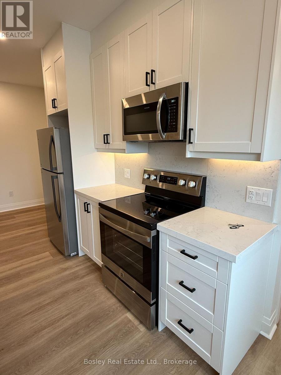 4 - 6 Golfview Drive, Collingwood, Ontario  L9Y 0G7 - Photo 6 - S13193240