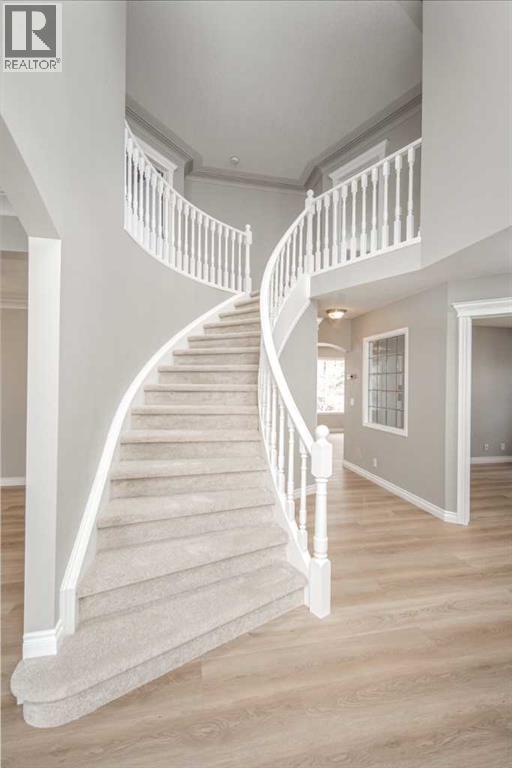 79 Hamptons Heights NW, Calgary, Alberta  T3A 5W1 - Photo 6 - A2285054