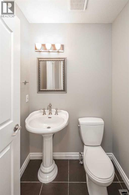 79 Hamptons Heights NW, Calgary, Alberta  T3A 5W1 - Photo 23 - A2285054