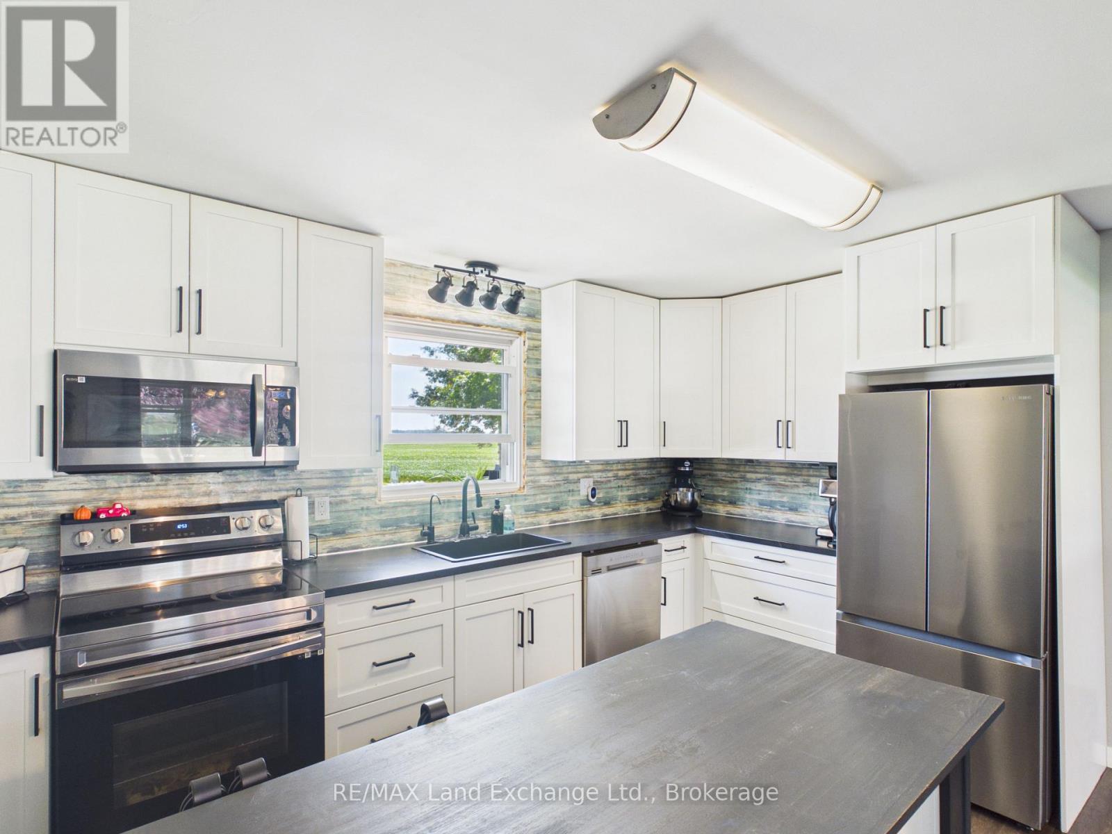 84700 Kingsbridge Line, Ashfield-Colborne-Wawanosh (Ashfield), Ontario  N7A 3X9 - Photo 7 - X13193436
