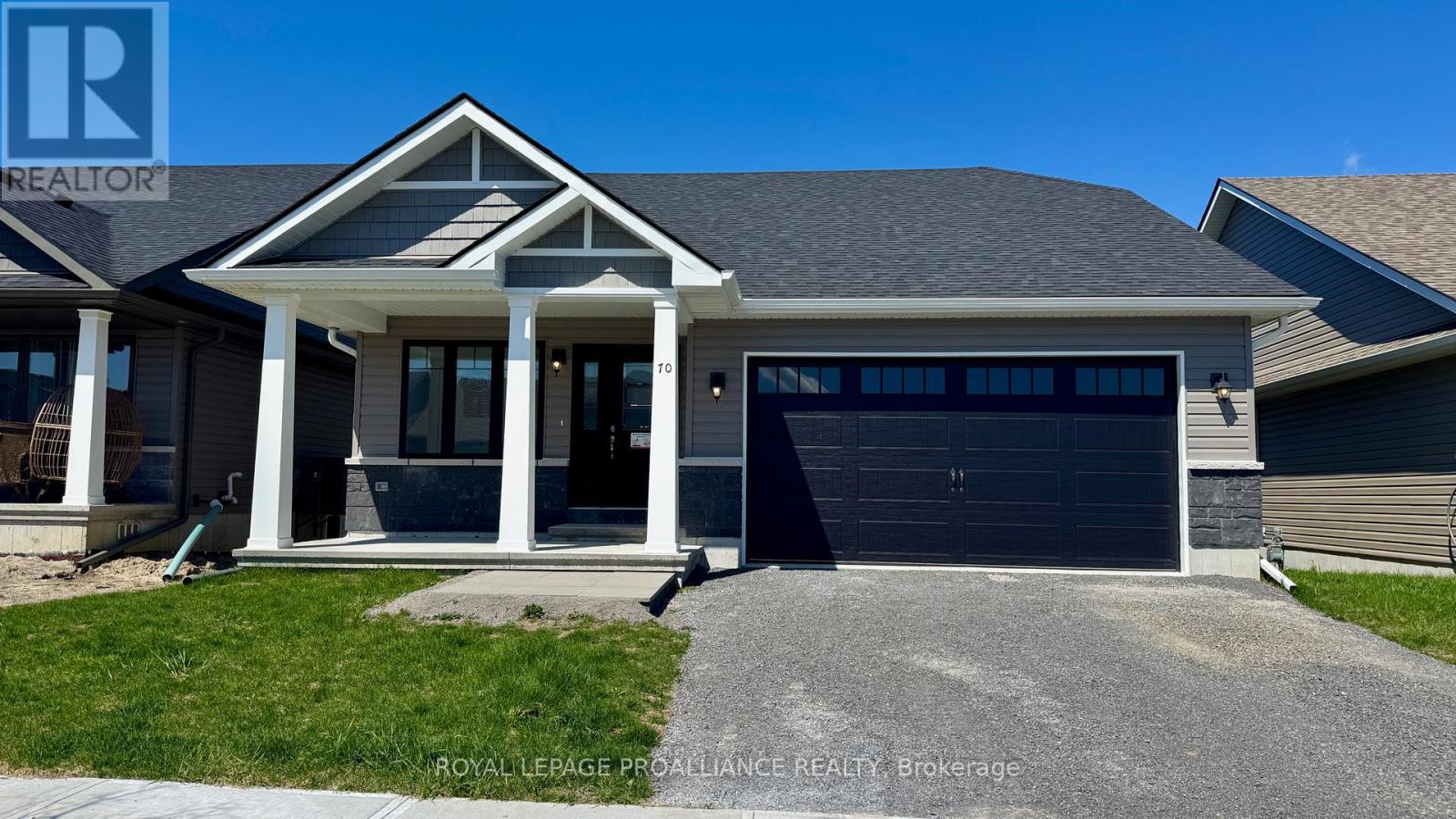 70 STIRLING CRESCENT, Prince Edward County, Ontario