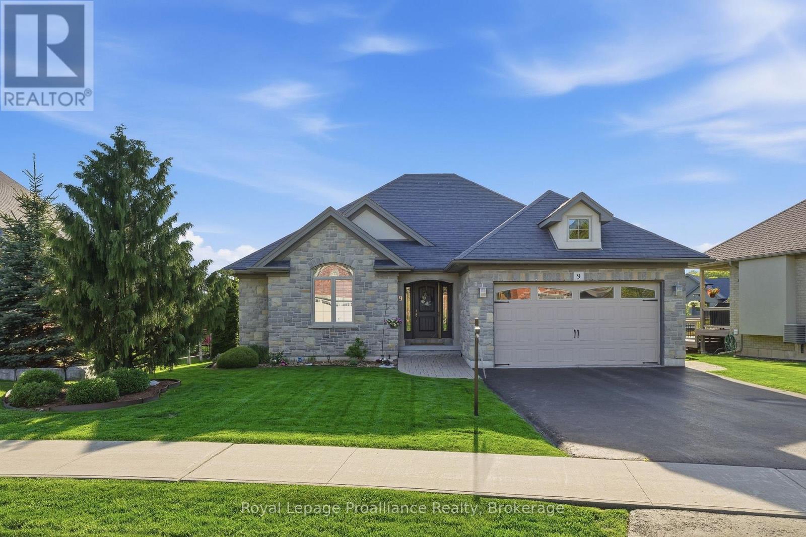 9 Rosslyn Drive, Brighton, Ontario  K0K 1H0 - Photo 1 - X12961182