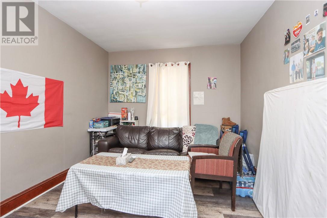 257 Oak Street, Sudbury, Ontario  P3C 1N1 - Photo 7 - 2128100
