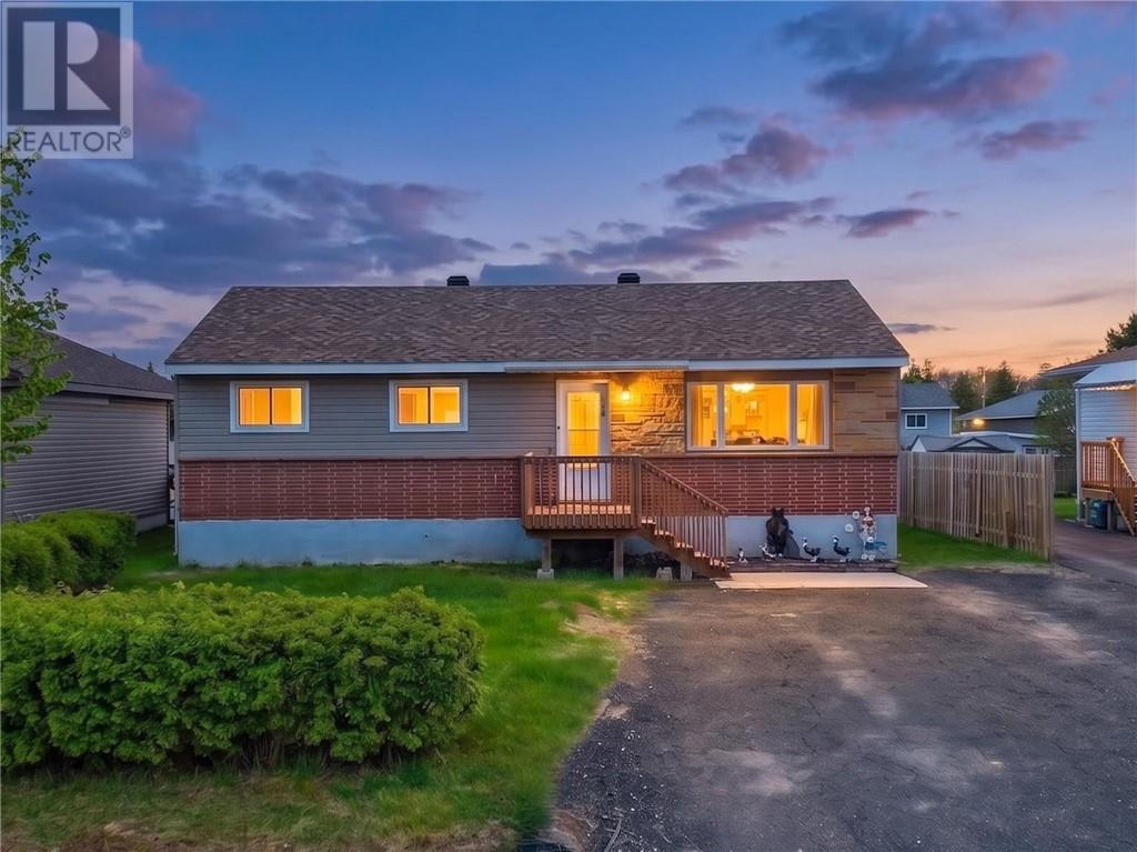 3375 Romeo, Greater Sudbury, Ontario